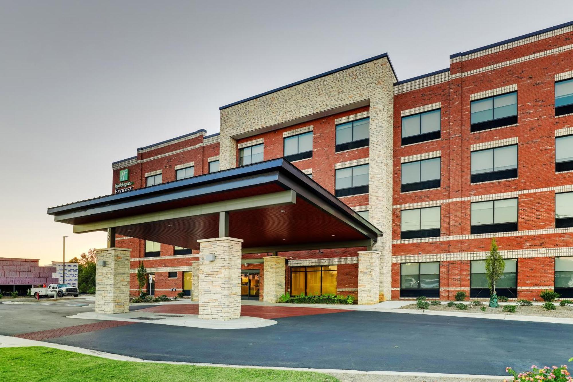 Holiday Inn Express Holly Springs - Raleigh Area By Ihg Экстерьер фото