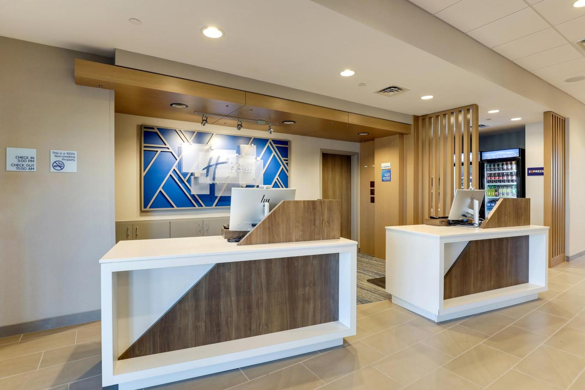 Holiday Inn Express Holly Springs - Raleigh Area By Ihg Экстерьер фото