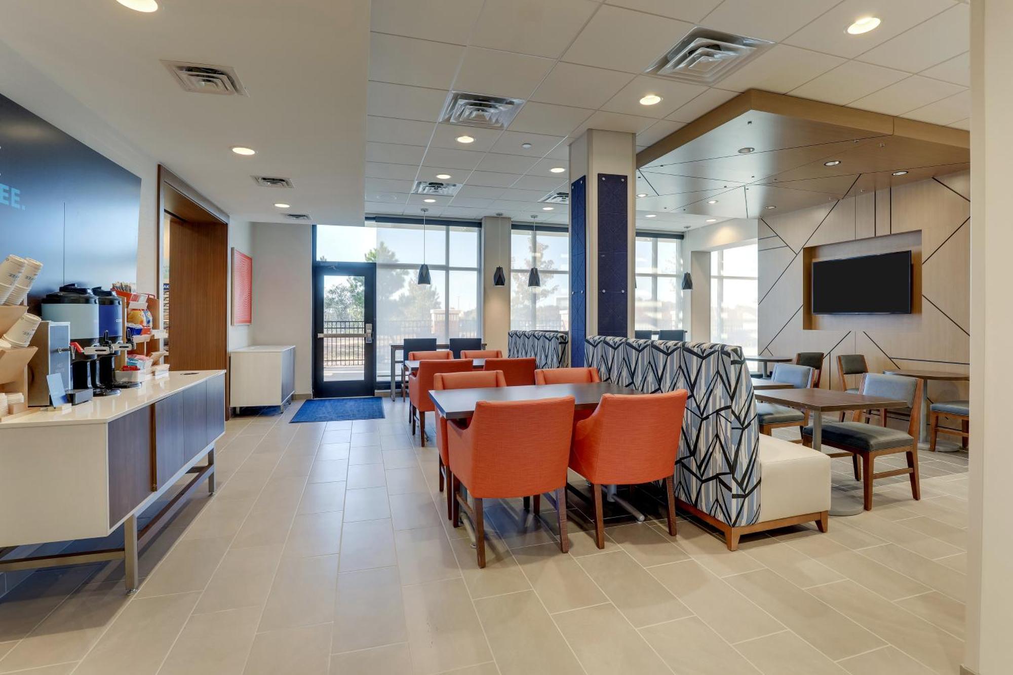 Holiday Inn Express Holly Springs - Raleigh Area By Ihg Экстерьер фото